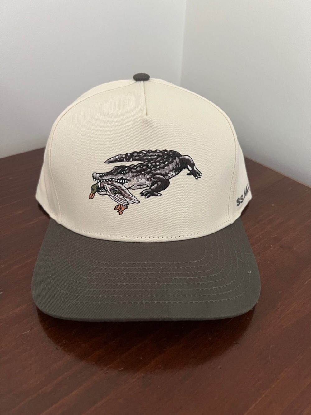 Southern Marsh Cream Crown with Olive Visor Cap
